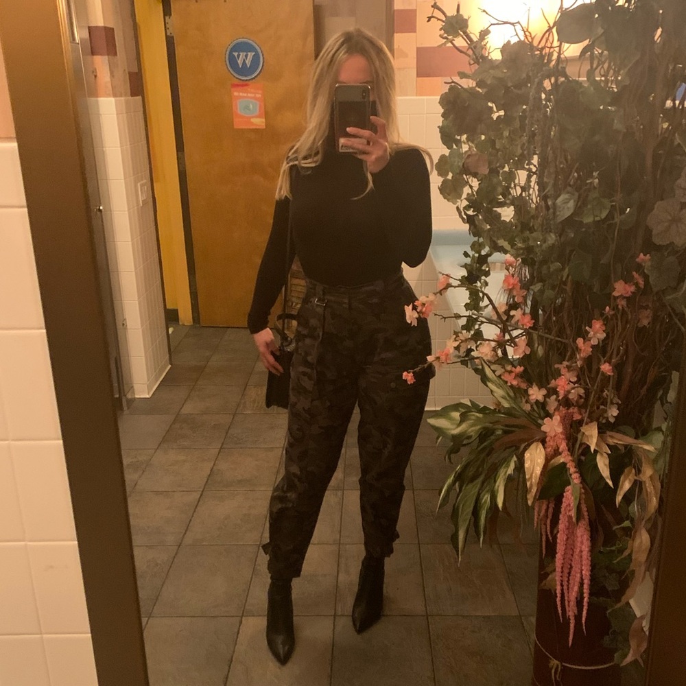 Meet your Posher, Nicole